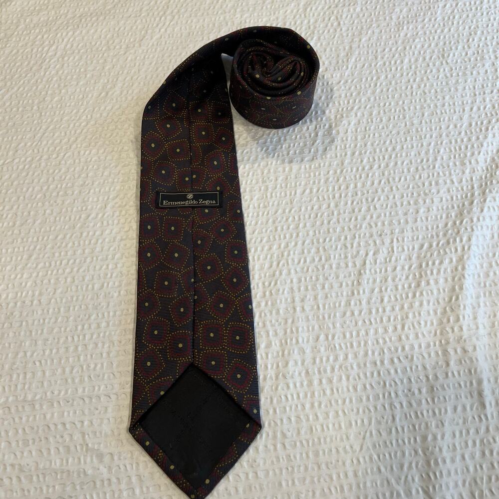 Ermenegildo Zegna tie burgundy and dark brown 100% silk